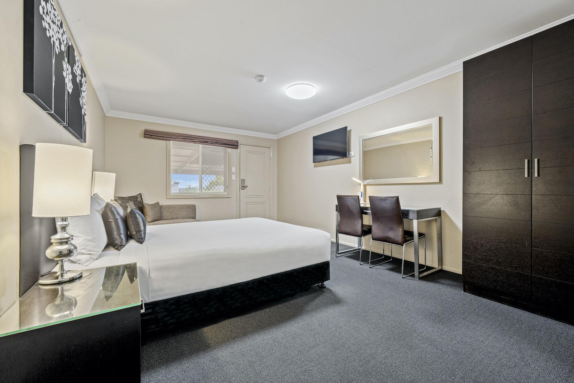 Ambassador On Ruthven Motel Toowoomba Kültér fotó