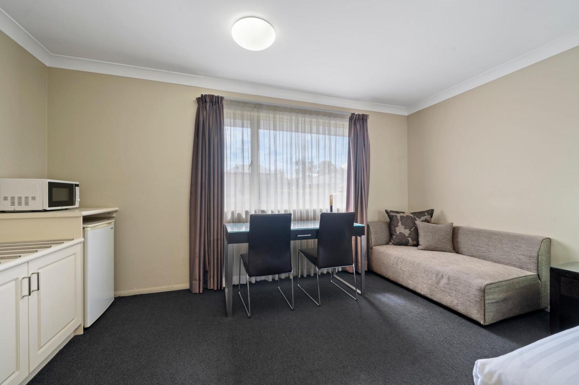 Ambassador On Ruthven Motel Toowoomba Szoba fotó